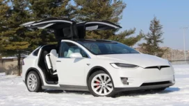 Serkilas Membahas Tesla Model X