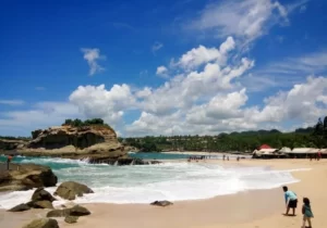 Pantai Klayar Pacitan